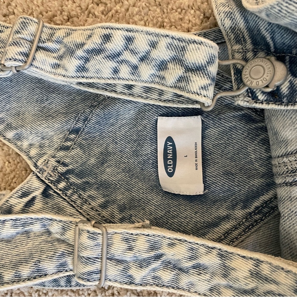 Overall Shorts - Picture 4 of 4